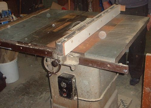 Dad's Table Saw